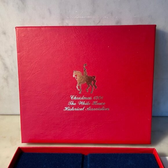 Christmas 1991 The White House Historical Association Ornament - Picture 9 of 13